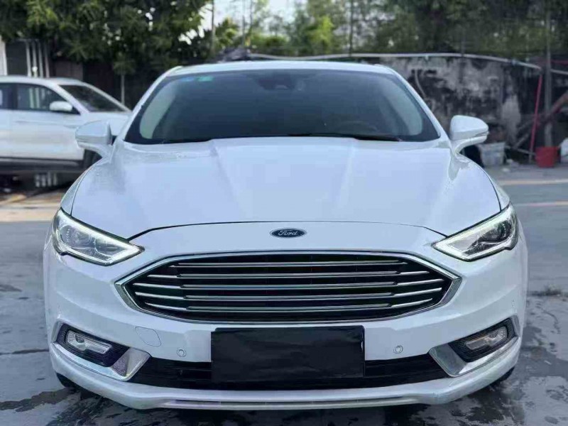 汕头17年福特蒙迪欧1