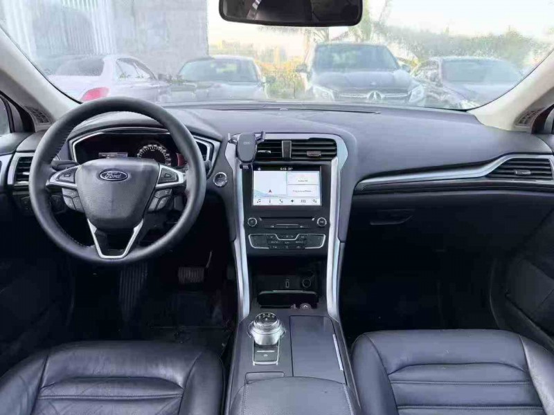 汕头17年福特蒙迪欧6