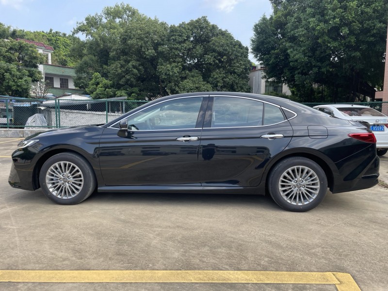 中山25年丰田凯美瑞3