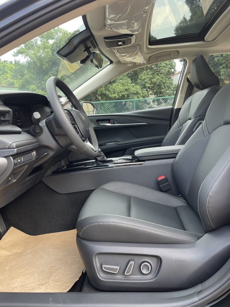 中山25年丰田凯美瑞8