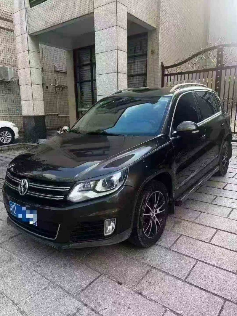 佛山16年大众途观2