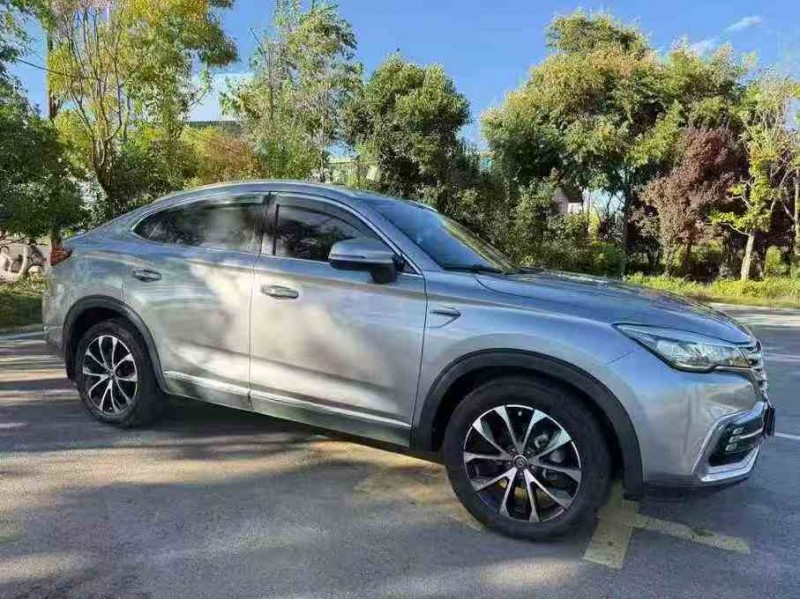 丽江19年长安汽车CS853