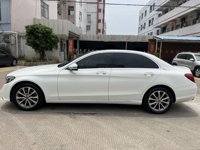 广州21年奔驰C3
