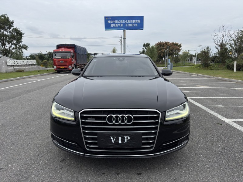 盐城16年奥迪A8L1