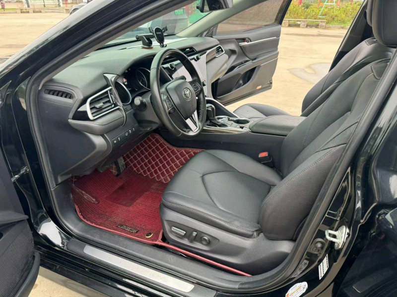 徐州19年丰田凯美瑞3