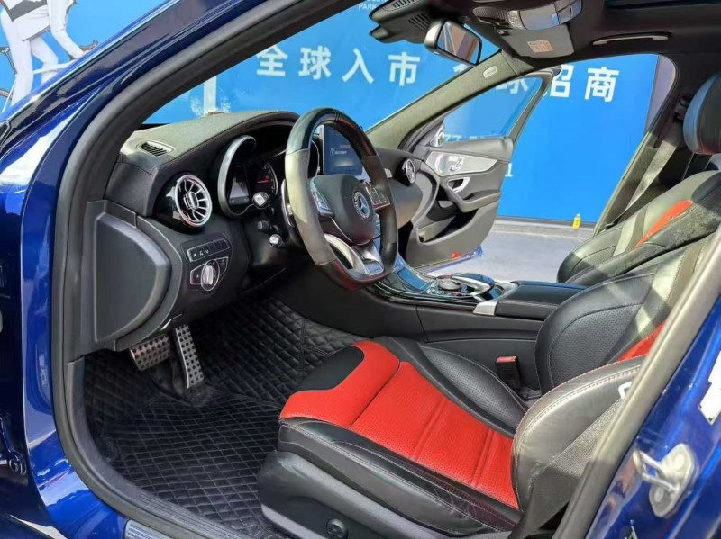 深圳17年奔驰AMG4