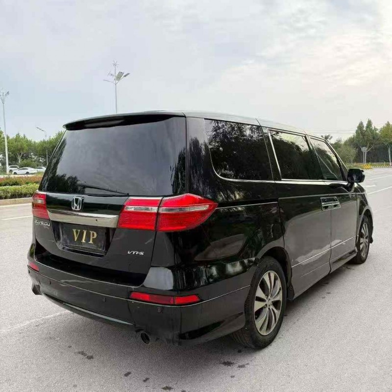 烟台13年本田艾力绅9