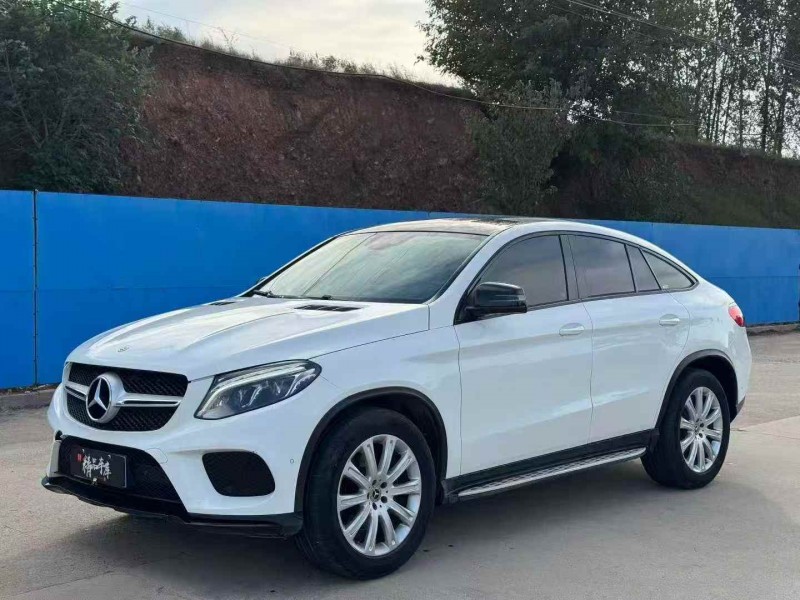 东营19年奔驰GLE2