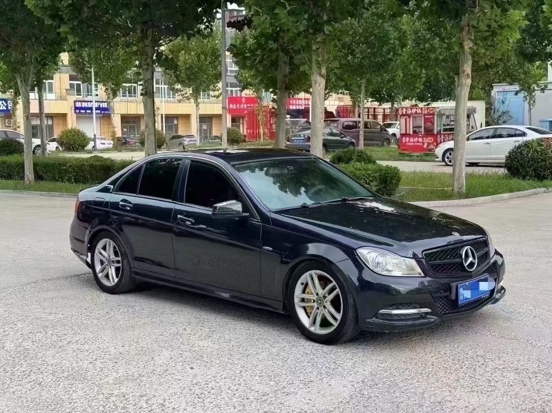 聊城11年奔驰C2