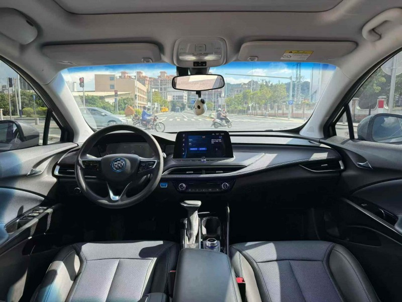 珠海22年别克微蓝4