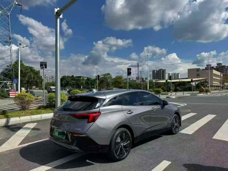 珠海22年别克微蓝8