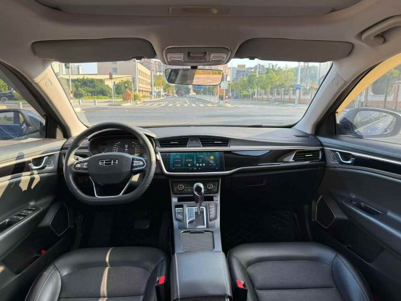 汕头21年吉利帝豪5