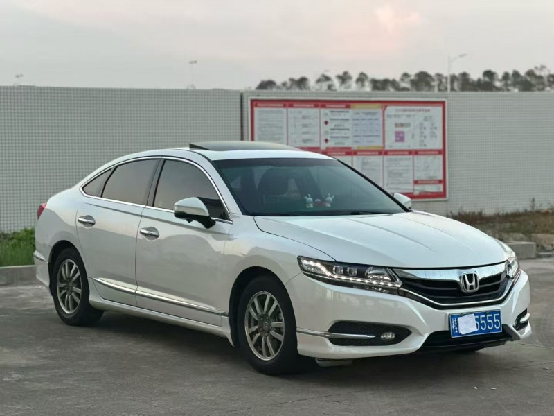 茂名16年本田思铂睿9
