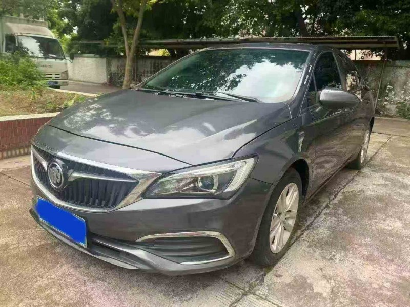 深圳18年别克威朗3