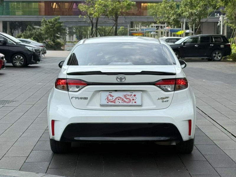 佛山23年丰田雷凌9