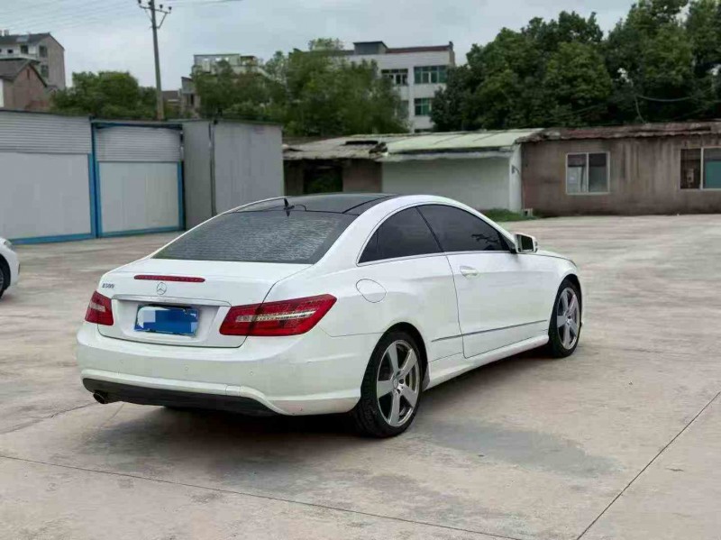嘉兴13年奔驰E6