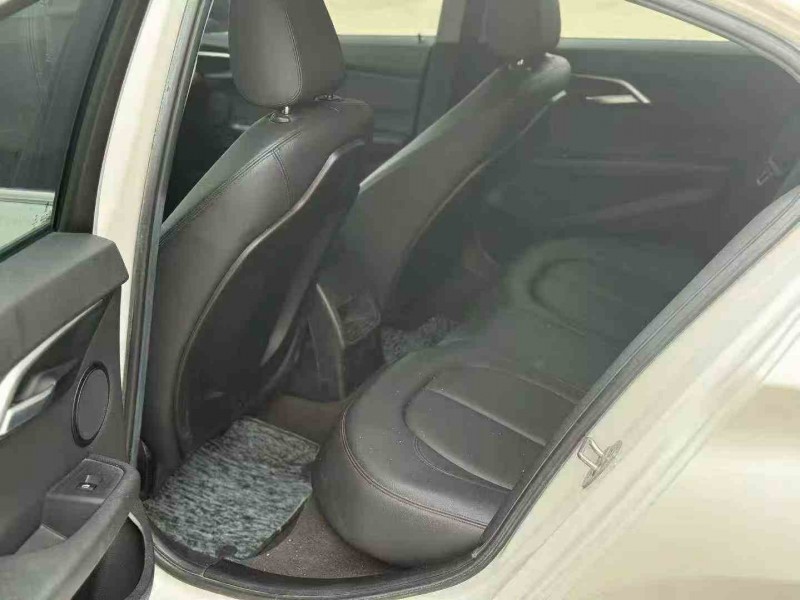 湖州19年宝马1系6