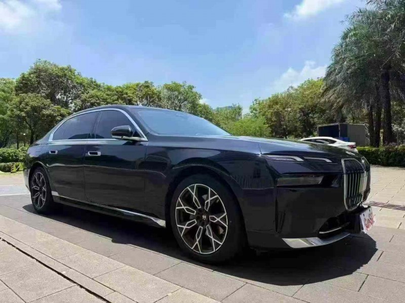 佛山23年宝马7系2