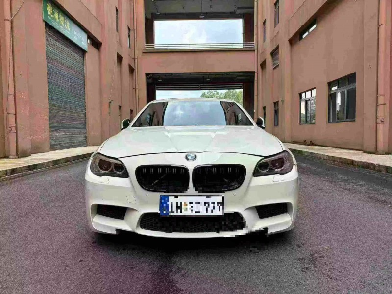 重庆12年宝马5系1