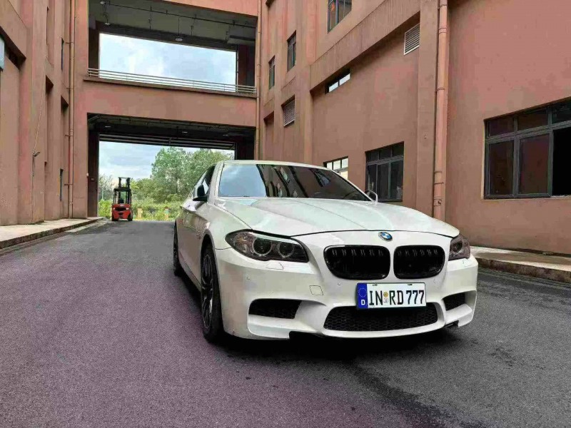 重庆12年宝马5系3