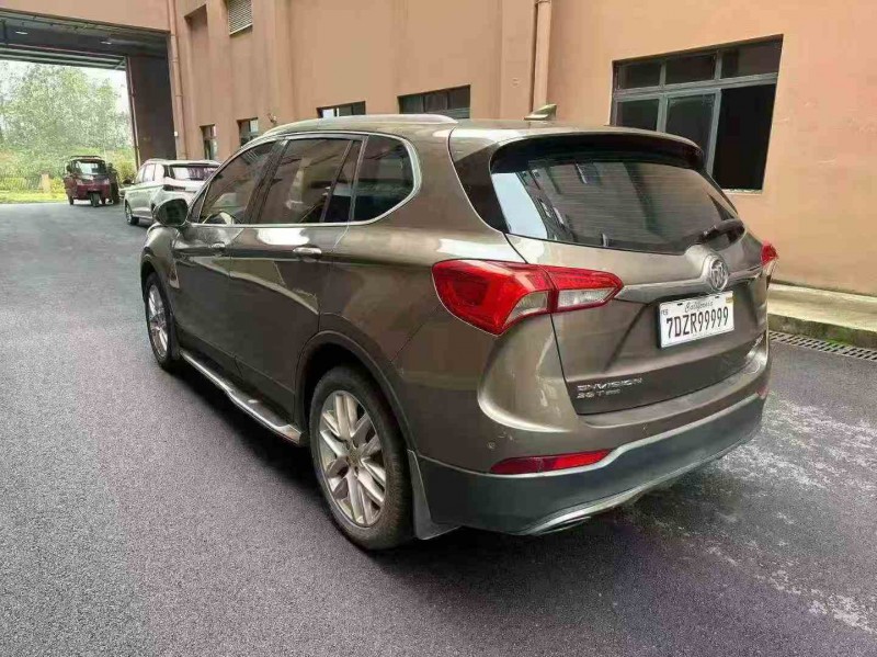 重庆18年别克昂科威7