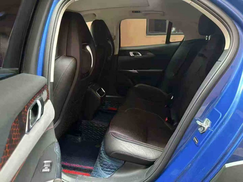 重庆18年领克024