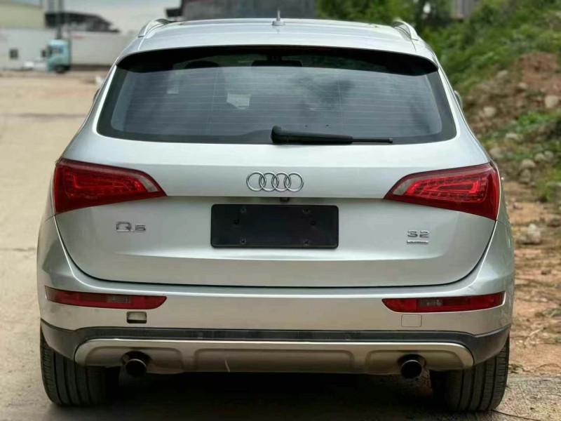 茂名09年奥迪Q58