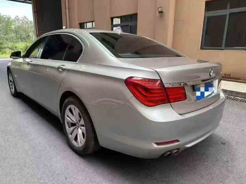 重庆13年宝马7系5