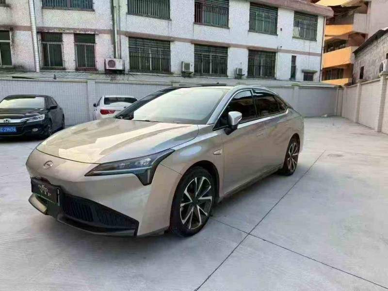 汕头23年传祺埃安S2