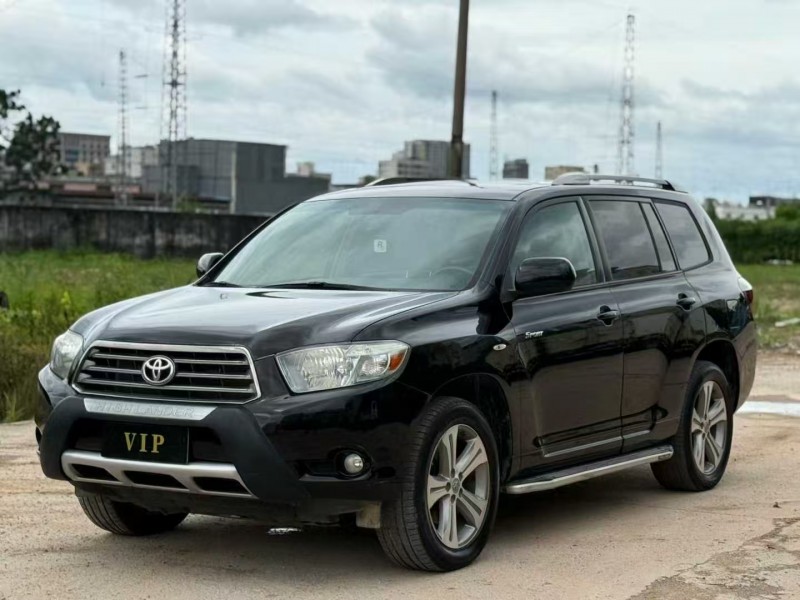 茂名10年丰田汉兰达2