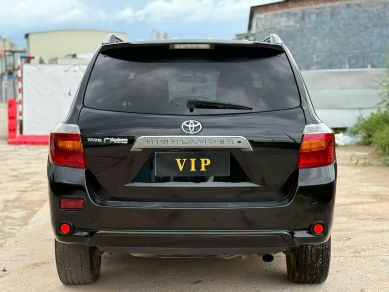 茂名10年丰田汉兰达6