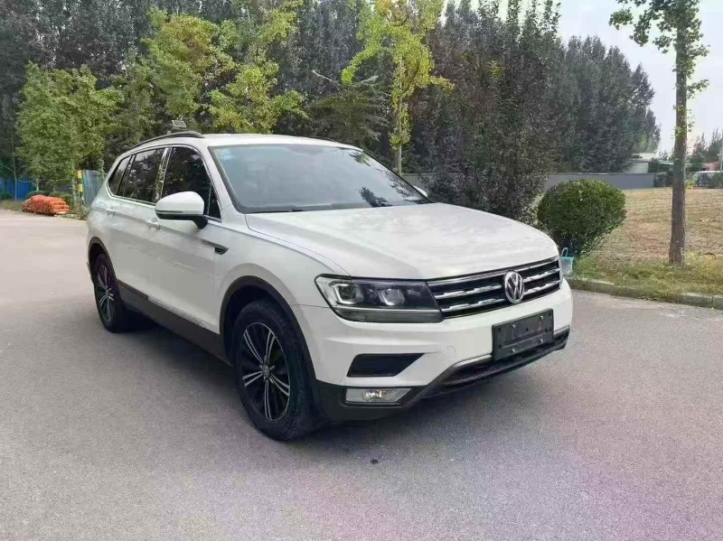 枣庄19年大众途观3