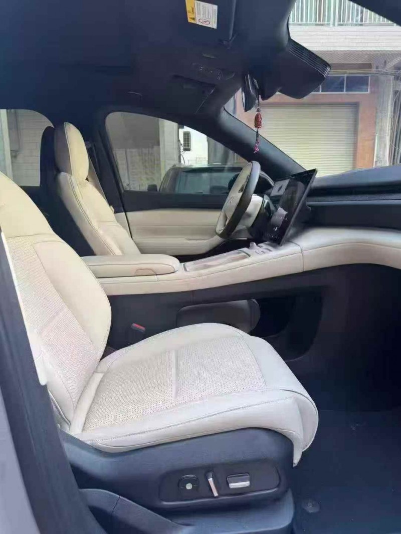 汕头24年蔚来ES68