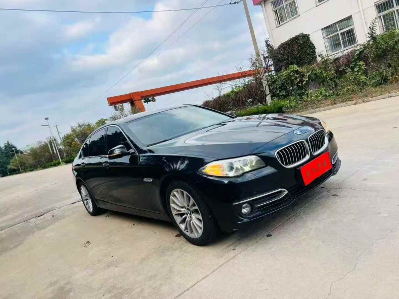 青岛16年宝马5系2