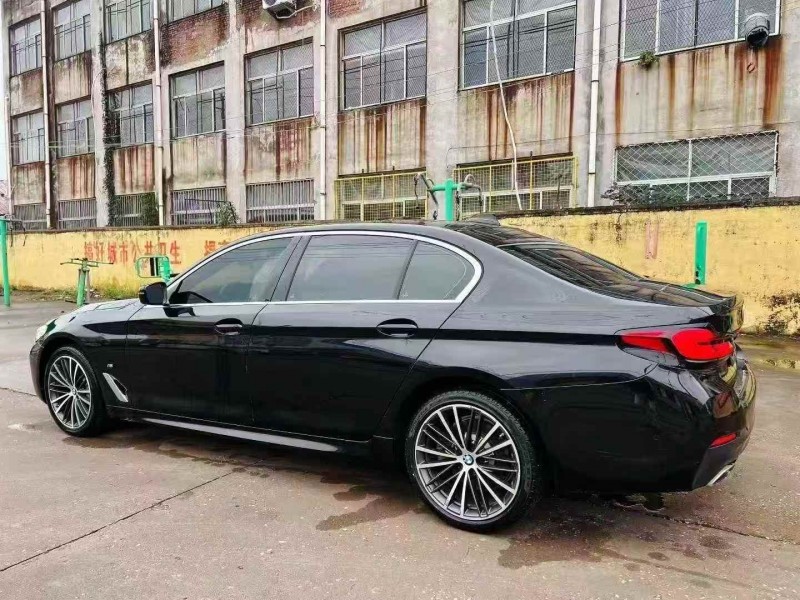 东营21年宝马5系9