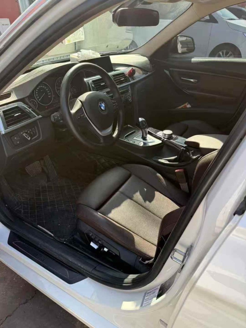 平顶山19年宝马3系4