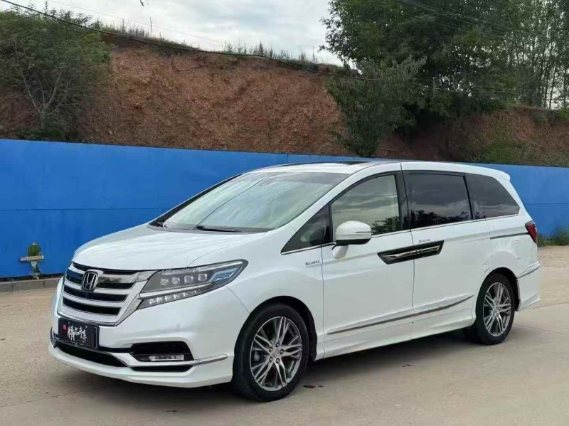 潍坊21年本田艾力绅2