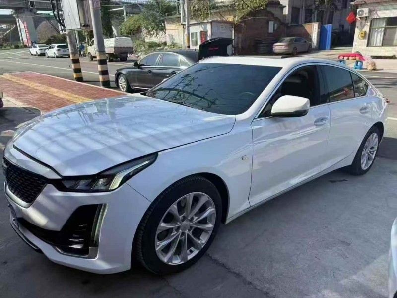 鹤壁21年凯迪拉克CT52