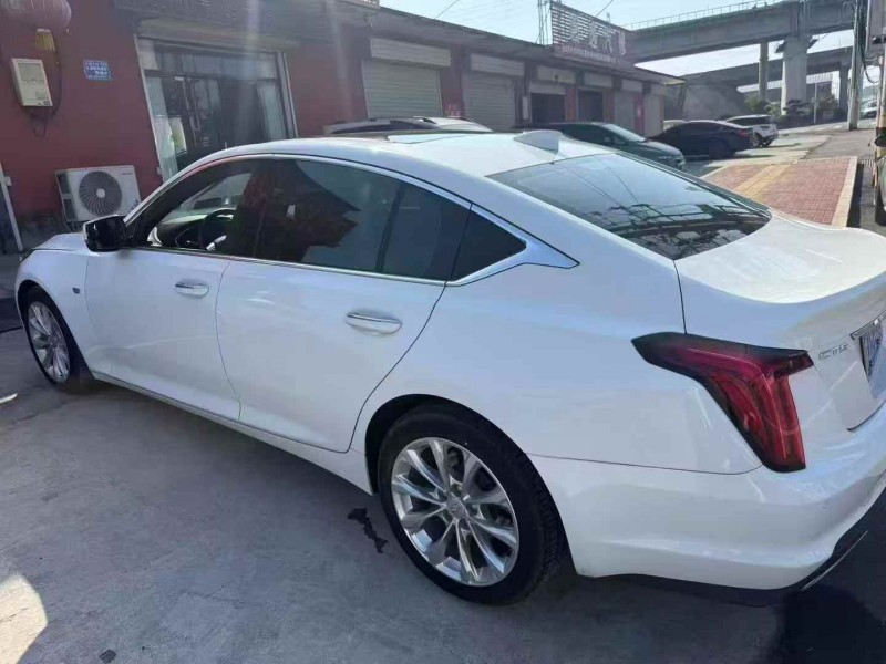 鹤壁21年凯迪拉克CT57