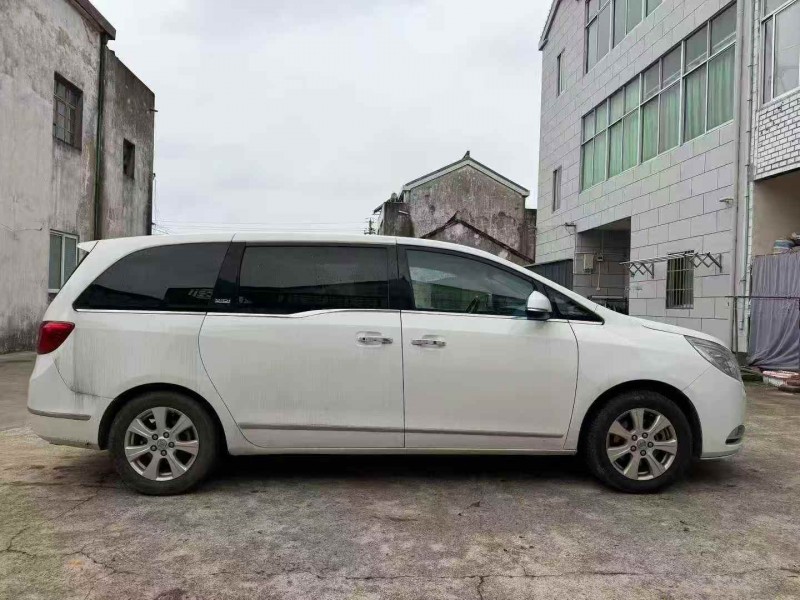 淮安16年别克GL87