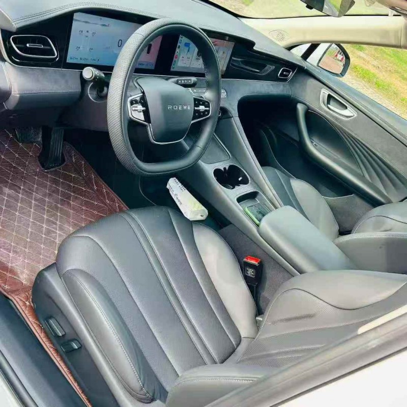 青岛25年荣威D74