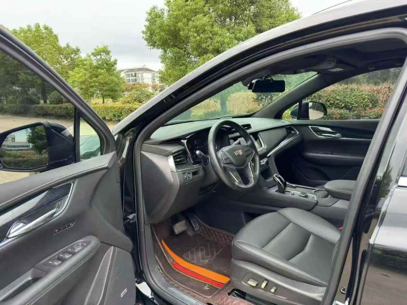 苏州23年凯迪拉克XT54