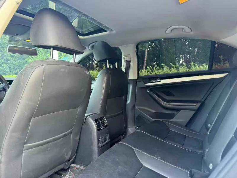 东营17年大众速腾5