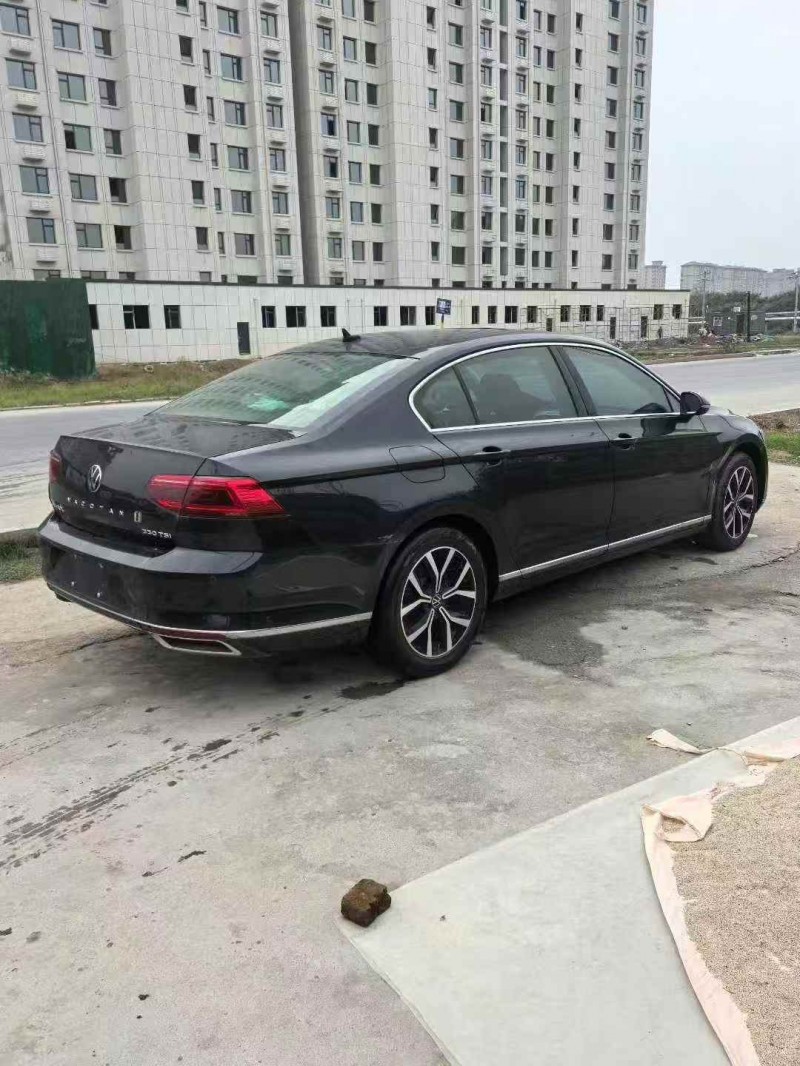 青岛21年大众迈腾8