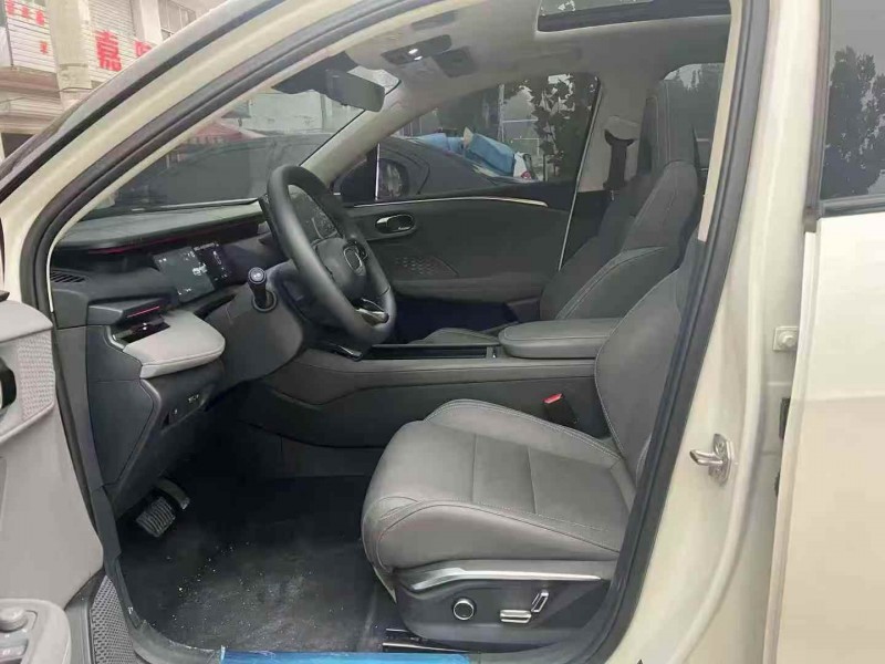 潍坊25年领克064