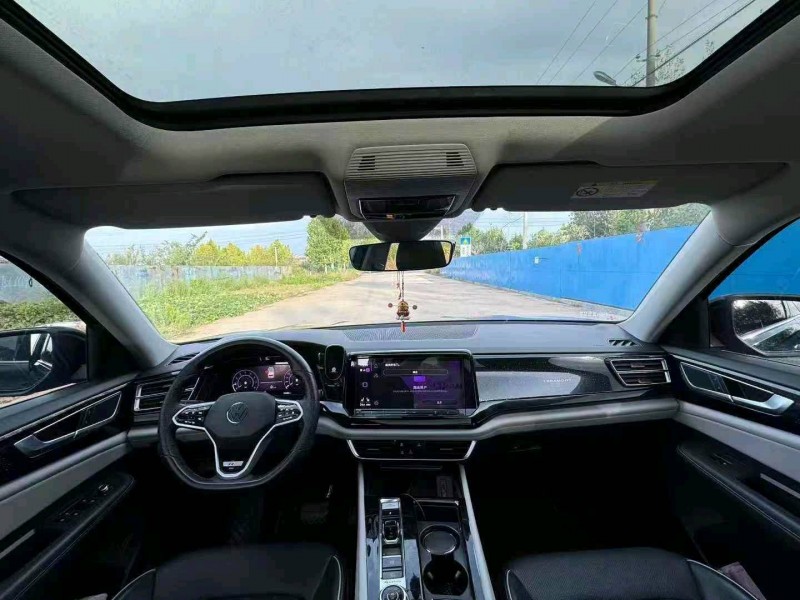 青岛22年大众途昂6