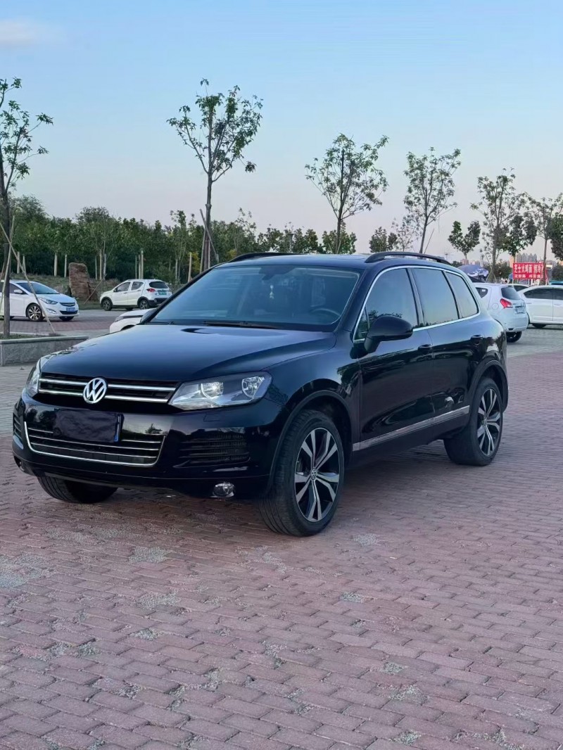 聊城13年大众途锐2