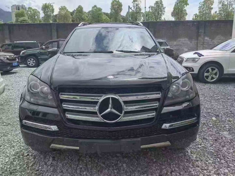 重庆12年奔驰GL1