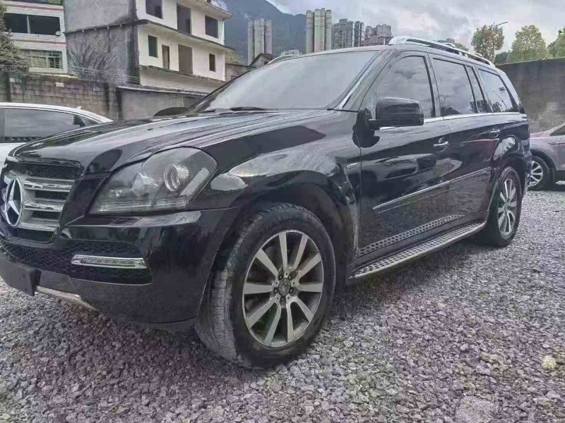 重庆12年奔驰GL3