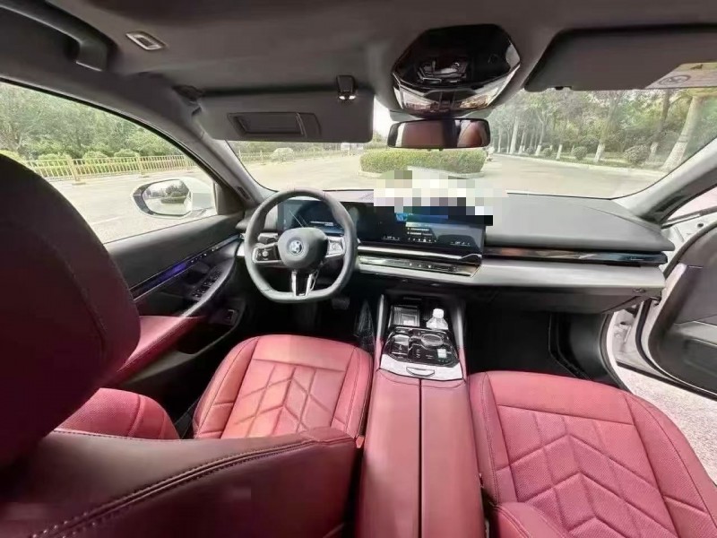 聊城25年宝马i54